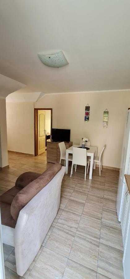 Apartman Nina2 Risan Exteriér fotografie