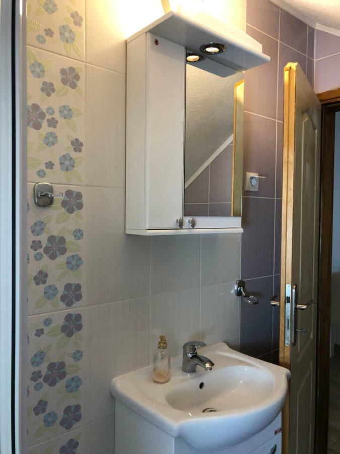 Apartman Nina2 Risan Exteriér fotografie